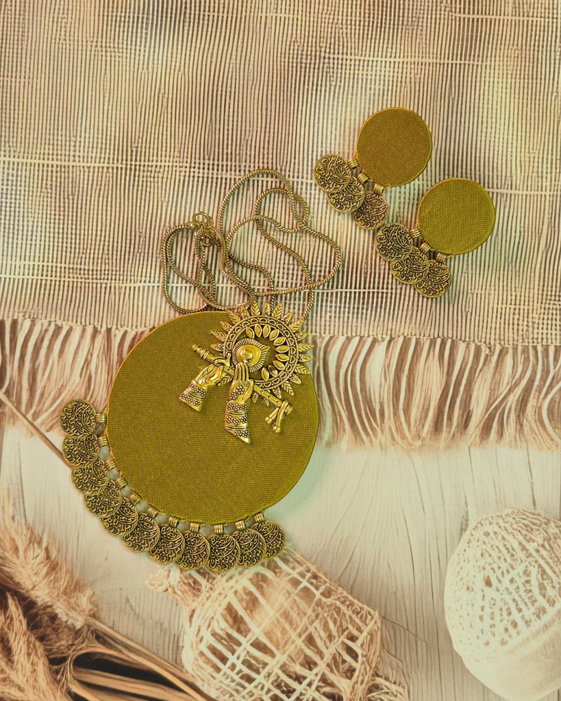 Fabric Necklace Set