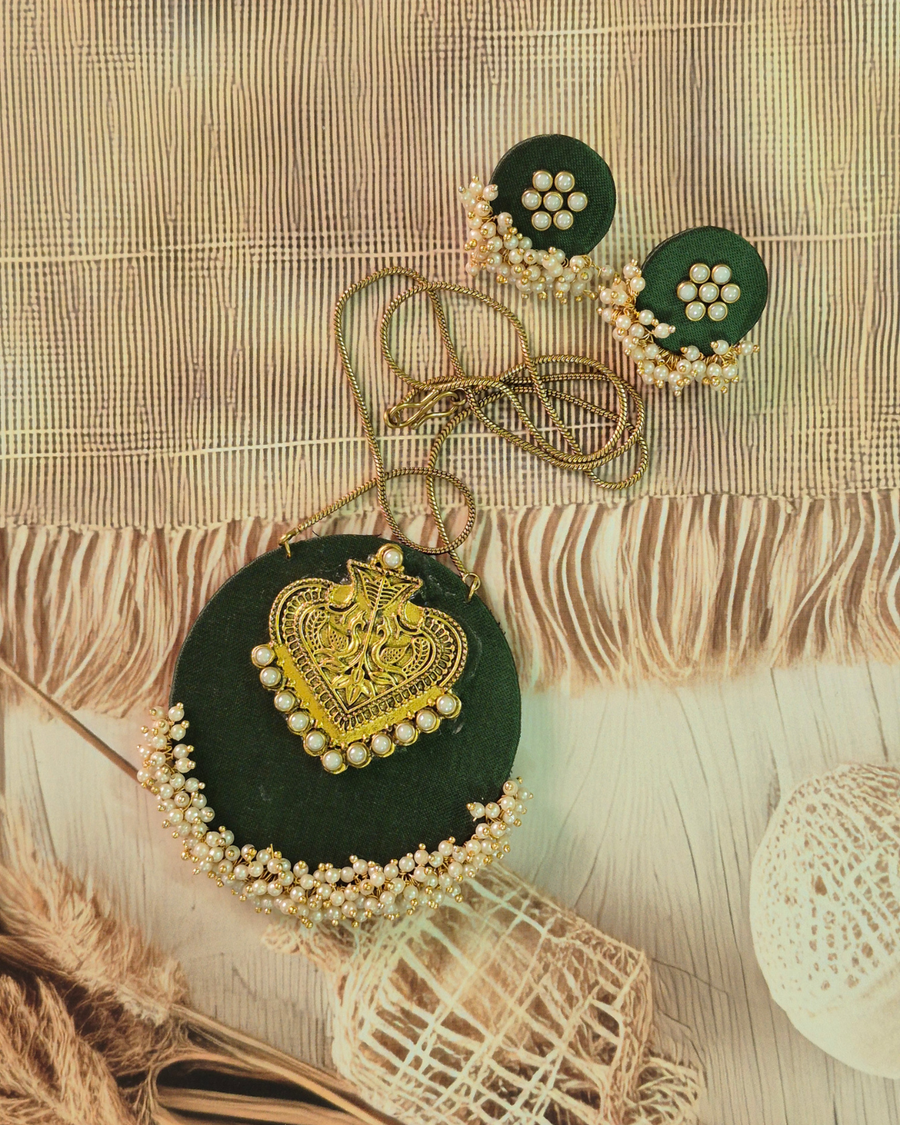 Fabric Necklace Set
