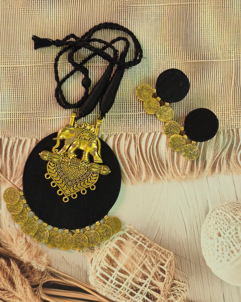 Fabric Necklace Set